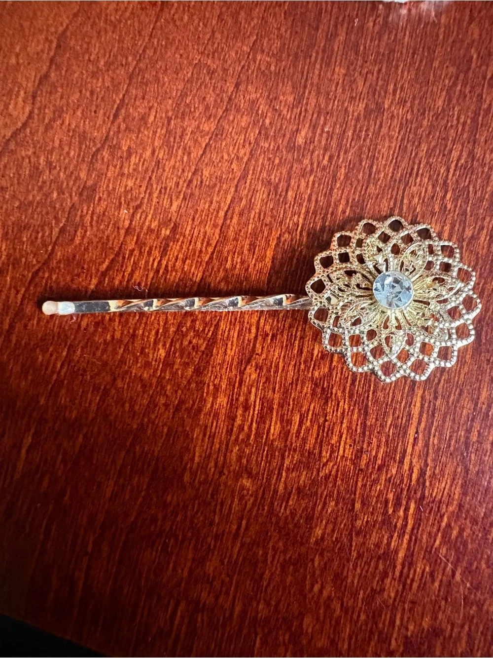 Set of 3 Gold Tone w/Rhinestone Bobby Pins